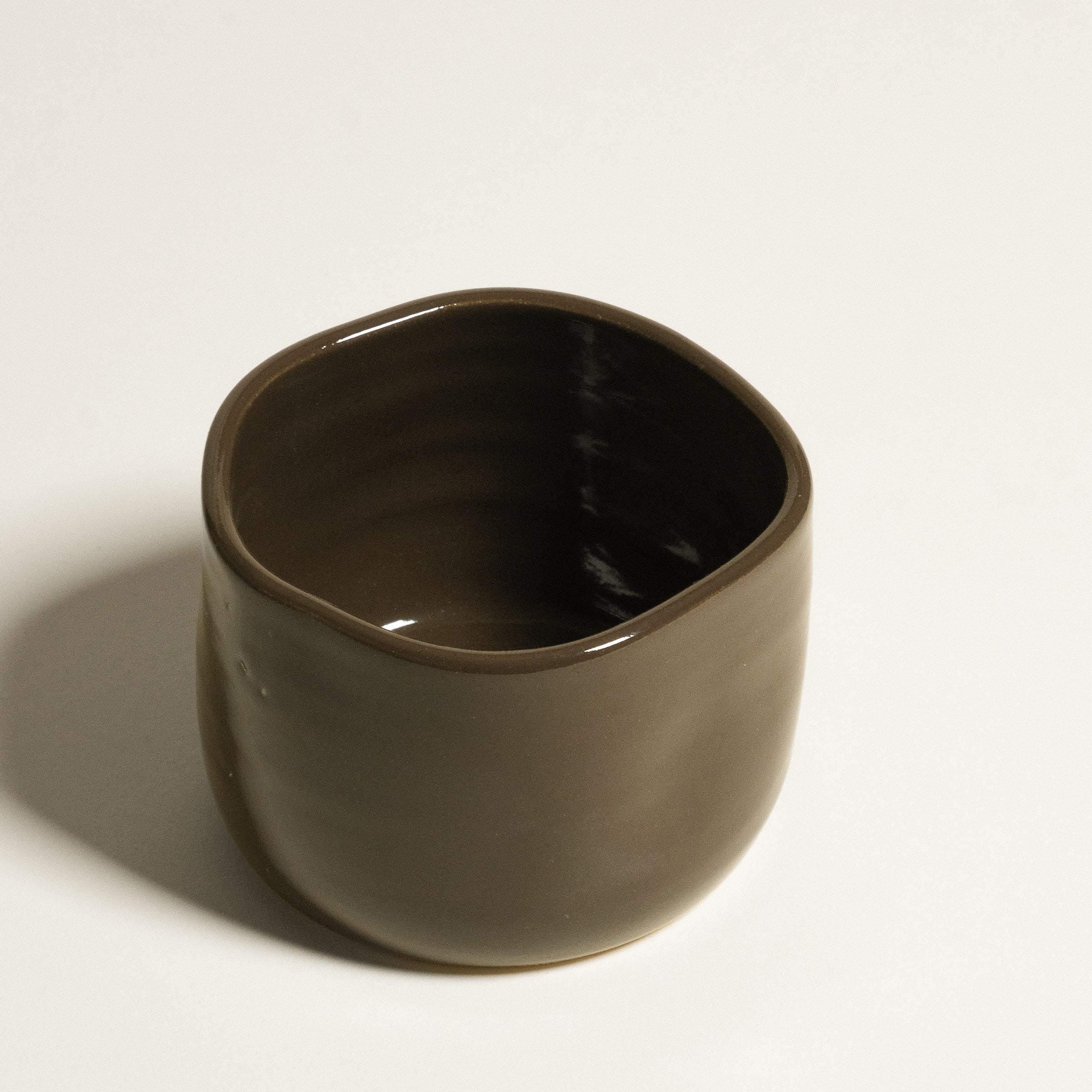 Hojicha Cup – Brown *COMING SOON* in glossy brown stoneware with a unique shape.