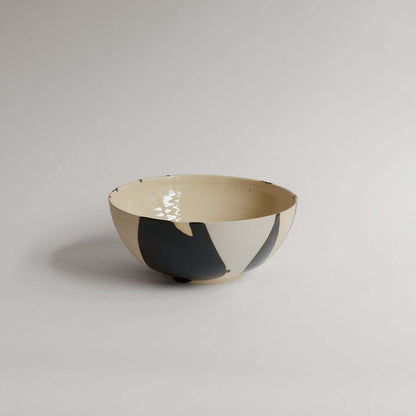 Shop the unique Ramen Bowl Otis, crafted with love. Perfect 21.5cm size, 1500ml capacity & safe glazes. Elevate your Ramen experience! von viola beuscher ceramics