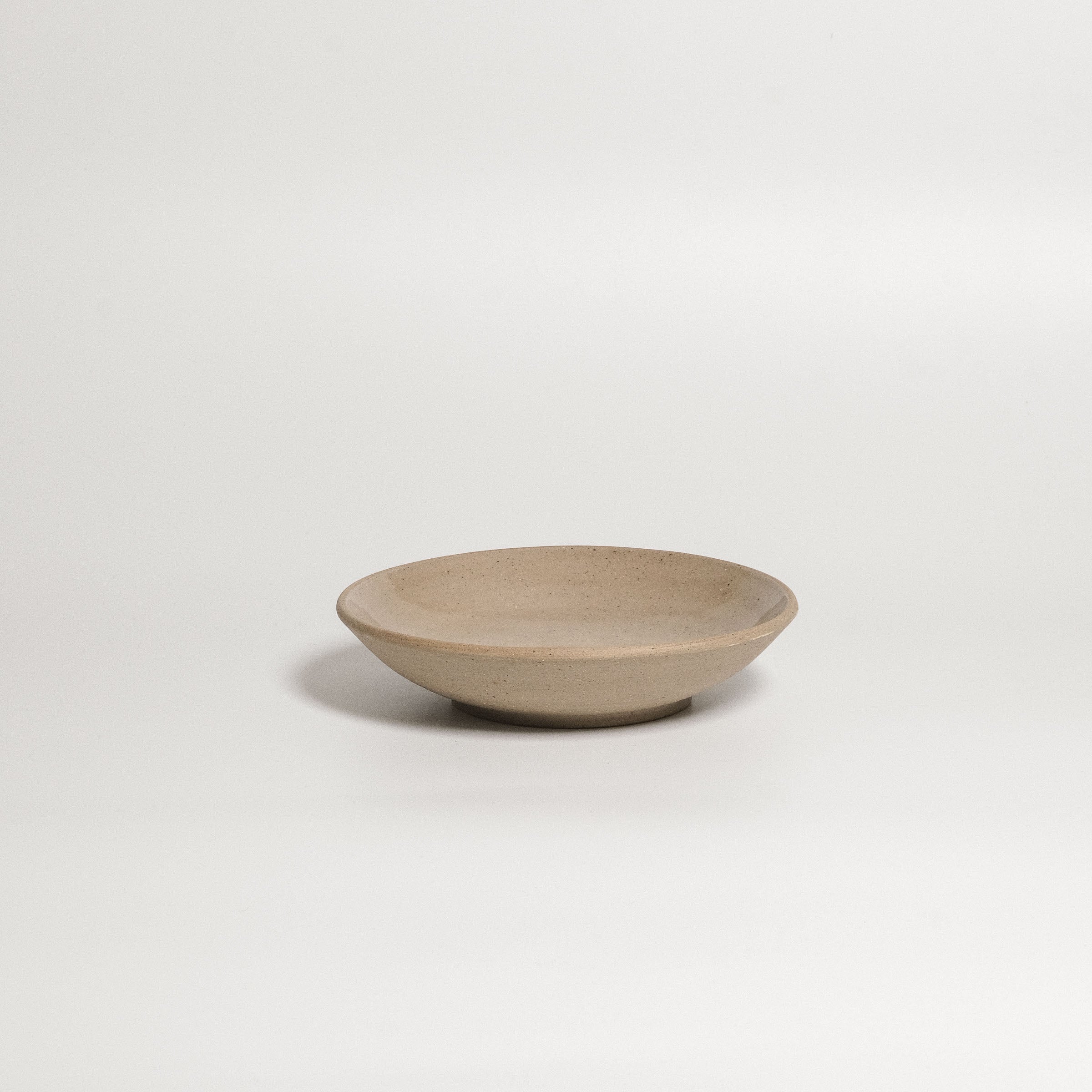 Lille flad skål - Wild Clay - ONE-OF-A-KIND