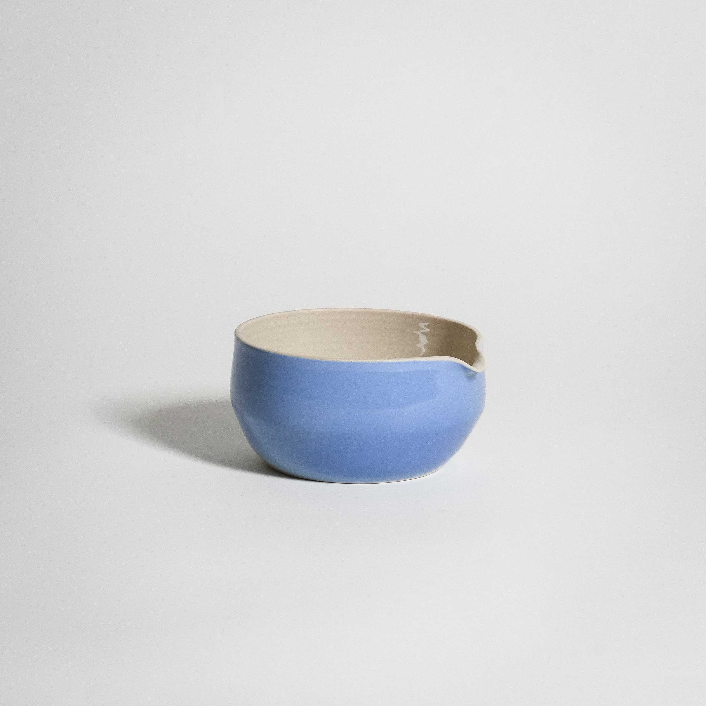 Matcha Schale Blaue Wolken Farbverlauf