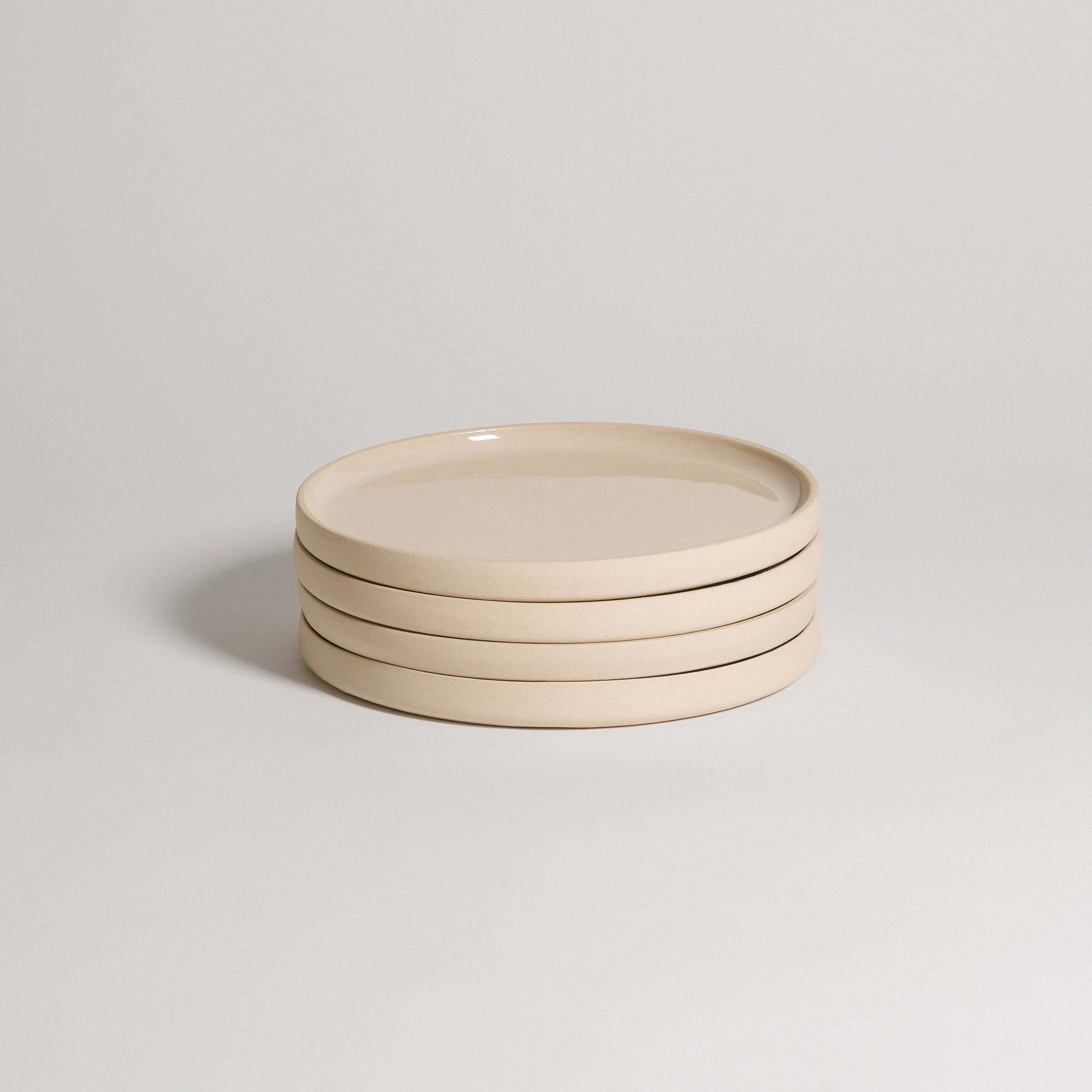 Set of 4 – Medium Plate – Creme